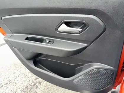 Photo 65 Dacia Duster  TCe 150 FAP 4x2 EDC