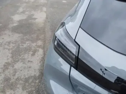 Photo 56 Peugeot 208  100 S&S BVM6