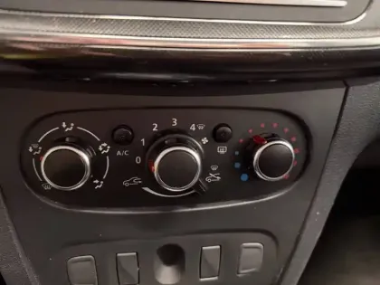 Photo 24 Dacia Sandero  ECO-G 100