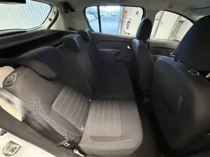 Photo 101 Dacia Sandero  ECO-G 100