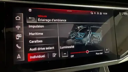 Photo 26 Audi Q8  55 TFSI e 381 Tiptronic 8 Quattro