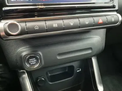 Photo 29 Citroën C3 Aircross  PureTech 110 S&S BVM6