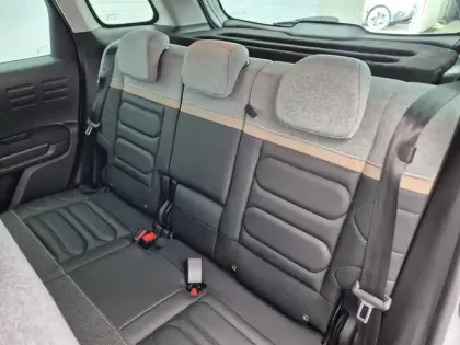 Photo 24 Citroën C3 Aircross  PureTech 110 S&S BVM6