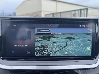 Photo 13 Peugeot 208  PureTech 100 S&S BVM6