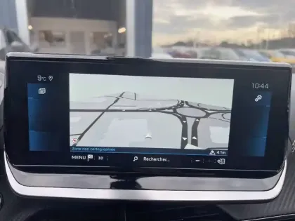 Photo 14 Peugeot 2008  PureTech 130 S&S EAT8