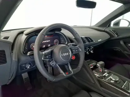 Photo 6 Audi R8  V10 5.2 FSI 540 S tronic 7 RWD