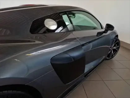 Photo 10 Audi R8  V10 5.2 FSI 540 S tronic 7 RWD