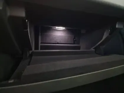 Photo 40 Audi R8  V10 5.2 FSI 540 S tronic 7 RWD