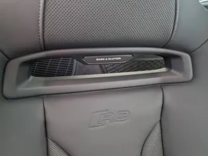 Photo 39 Audi R8  V10 5.2 FSI 540 S tronic 7 RWD