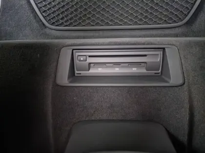 Photo 16 Audi R8  V10 5.2 FSI 540 S tronic 7 RWD