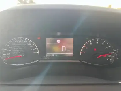 Photo 11 Peugeot 208  PureTech 100 S&S BVM6