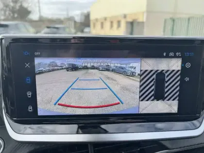 Photo 15 Peugeot 2008  Hybrid 136 e-DCS6