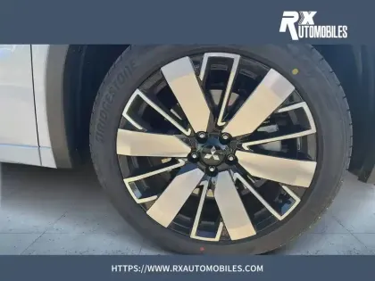 Photo 6 Mitsubishi Outlander  2.4 MIVEC PHEV 306 4WD