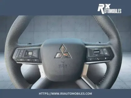 Photo 8 Mitsubishi Outlander  2.4 MIVEC PHEV 306 4WD