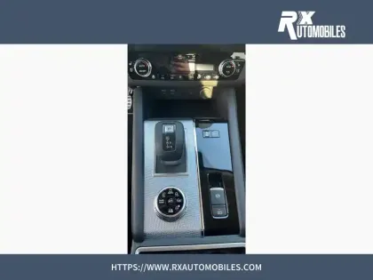 Photo 35 Mitsubishi Outlander  2.4 MIVEC PHEV 306 4WD