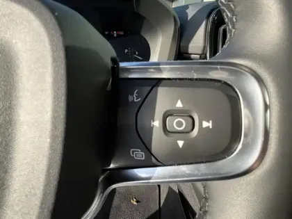 Photo 18 Volvo Xc40  B3 163 ch DCT7