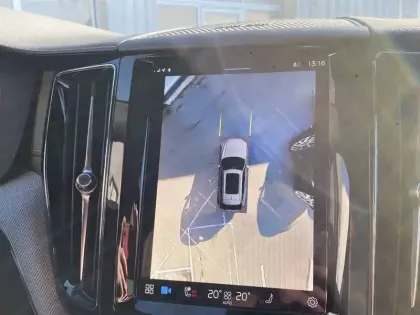 Photo 13 Volvo Xc60  T6 AWD Hybride rechargeable 253 ch+145 ch Geartronic 8