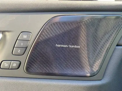 Photo 11 Volvo Xc60  T6 AWD Hybride rechargeable 253 ch+145 ch Geartronic 8