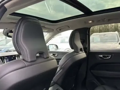 Photo 11 Volvo Xc60  B4 197 ch Geartronic 8