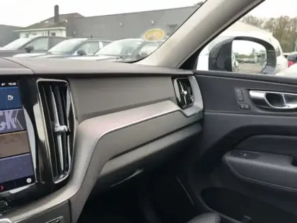 Photo 34 Volvo Xc60  B4 197 ch Geartronic 8