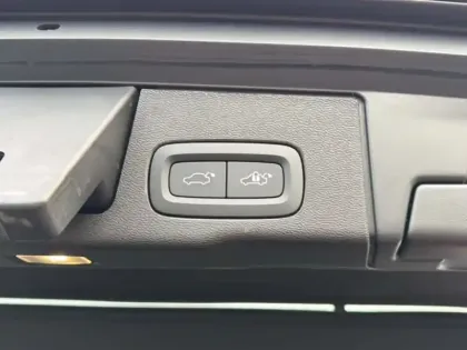 Photo 7 Volvo Xc60  B4 197 ch Geartronic 8