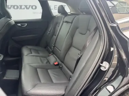 Photo 7 Volvo Xc60  T8 AWD Hybride rechargeable 310 ch+145 ch Geartronic 8