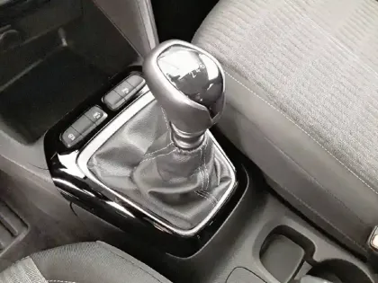 Photo 13 Opel Corsa  1.2 Turbo 100 ch BVM6