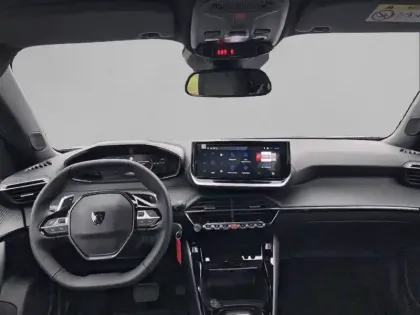 Photo 27 Peugeot 2008  Hybrid 145 e-DCS6