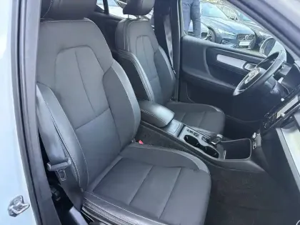 Photo 8 Volvo Xc40  D3 AdBlue 150 ch Geartronic 8