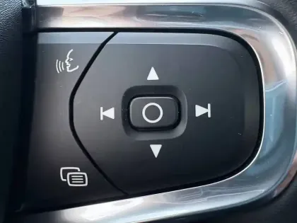 Photo 20 Volvo Xc40  D3 AdBlue 150 ch Geartronic 8