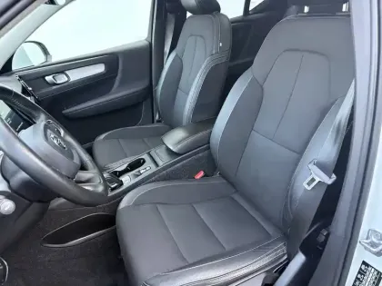 Photo 7 Volvo Xc40  D3 AdBlue 150 ch Geartronic 8