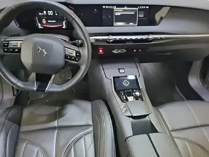 Photo 7 DS DS 4  PureTech 130 EAT8
