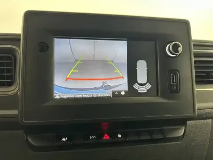 Photo 27 Renault Master  FGN TRAC F3500 L2H2 DCI 135