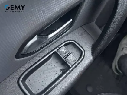 Photo 11 Renault EXPRESS (30) Gén. I Ph1 Confort 4