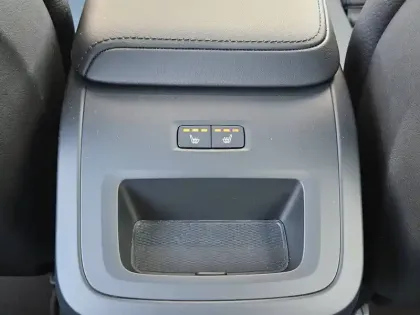 Photo 19 Volvo Xc60  T6 Recharge AWD 253 ch + 145 ch Geartronic 8