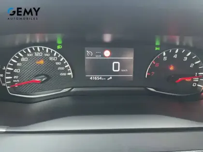 Photo 13 Peugeot 208  BlueHDi 100 S&S BVM6