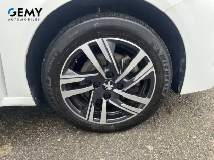 Photo 10 Peugeot 208  BlueHDi 100 S&S BVM6