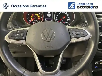Photo 16 Volkswagen Tiguan  2.0 TDI 150ch DSG7