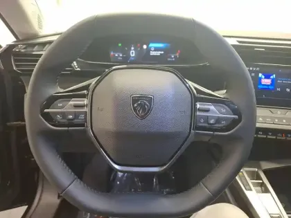 Photo 19 Peugeot 308  BlueHDi 130ch S&S EAT8