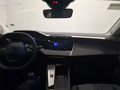 Photo 9 Peugeot 308  BlueHDi 130ch S&S EAT8