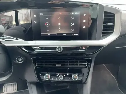 Photo 5 Opel Mokka  Electrique 136 ch & Batterie 50 kWh