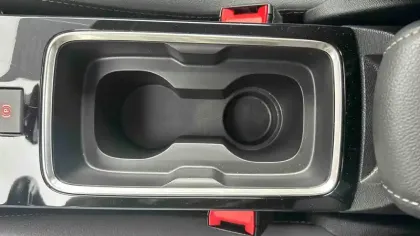 Photo 123 Opel Mokka  Electrique 136 ch & Batterie 50 kWh