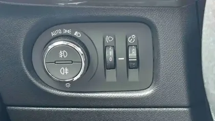 Photo 114 Opel Mokka  Electrique 136 ch & Batterie 50 kWh