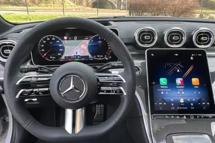 Photo 16 Mercedes Classe C  300 e 9G-Tronic e-Hybrid EQ