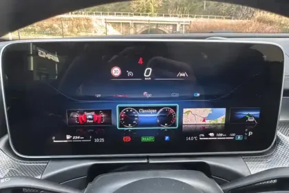 Photo 34 Mercedes Classe C  300 e 9G-Tronic e-Hybrid EQ