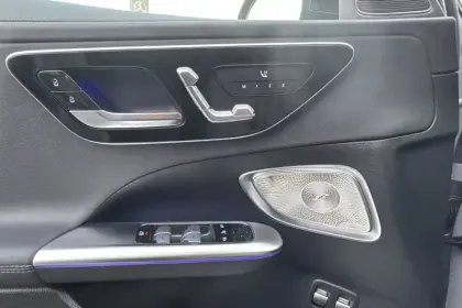 Photo 113 Mercedes Classe C  300 e 9G-Tronic e-Hybrid EQ