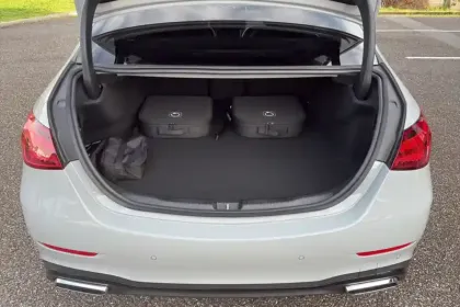 Photo 46 Mercedes Classe C  300 e 9G-Tronic e-Hybrid EQ