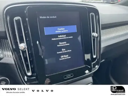 Photo 10 Volvo Xc40  D3 AdBlue 150 ch Geartronic 8