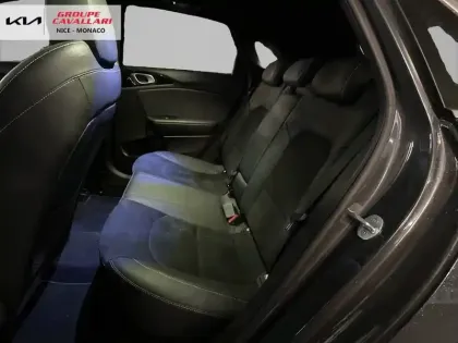 Photo 8 Kia Ceed  1.6 CRDi 136 ch MHEV ISG DCT7