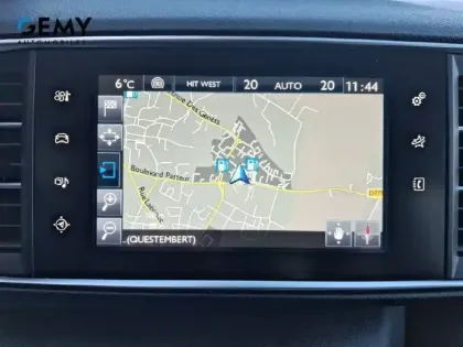 Photo 18 Peugeot 308  1.2 PureTech 110ch S&S BVM5